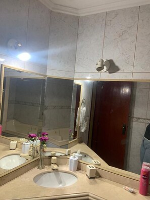 Familienapartment | Badezimmer