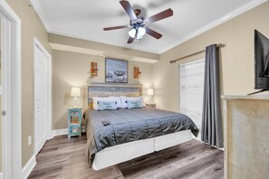 Condo, 1 King Bed with Sofa bed (Majestic Beach Towers 1-1005) | 2 bedrooms - Majestic Beach Towers 1-1005 (Panama City Beach)