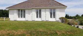 L'Opaline, Pretty house with garden 6 pers, 10km Honfleur, linen & internet included