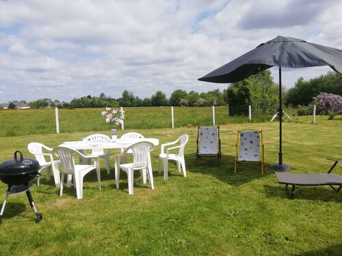 L'Opaline, Pretty house with garden 6 pers, 10km Honfleur, linen & internet included