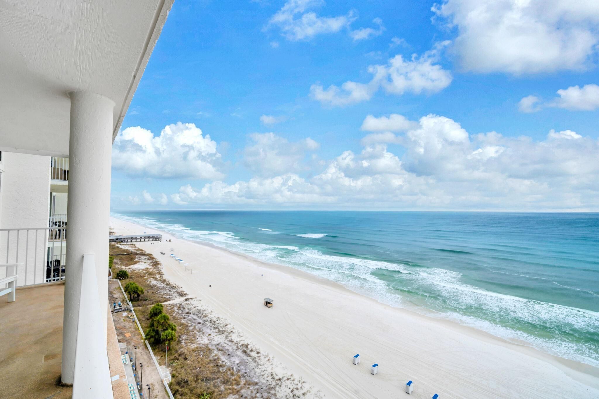 Condo, varias camas (Long Beach Resort 2-1304) | Playa | En la playa 