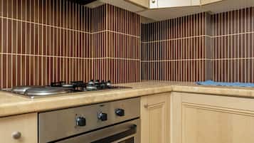 Oven, stovetop, electric kettle