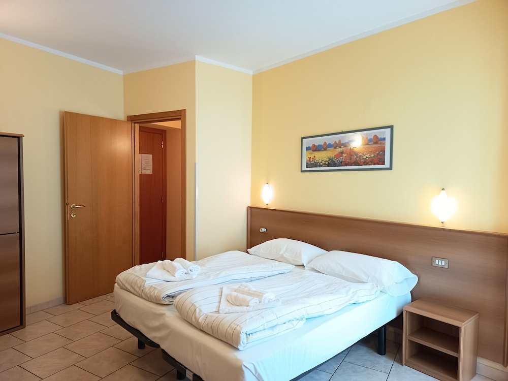 Hotel Villa Orchidea image