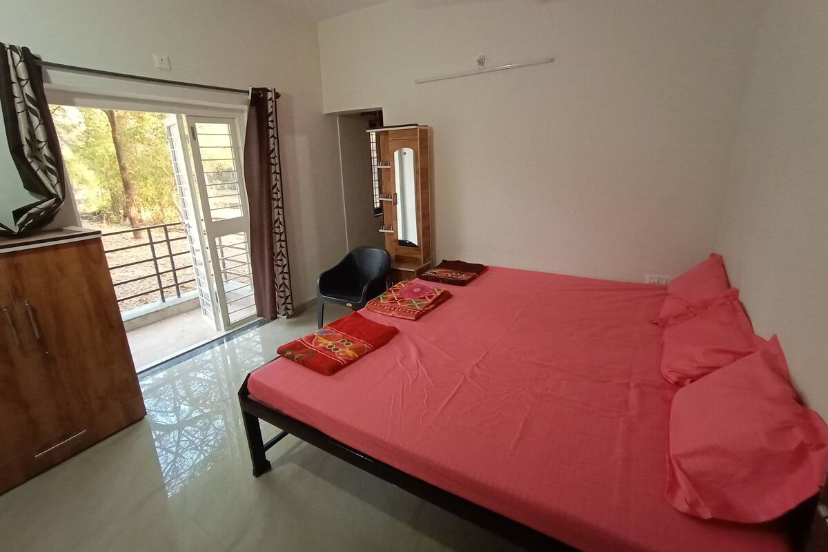 Deluxe Room, 3 Bedrooms, Balcony, Garden View | Premium bedding, down duvets, memory-foam beds, individually decorated