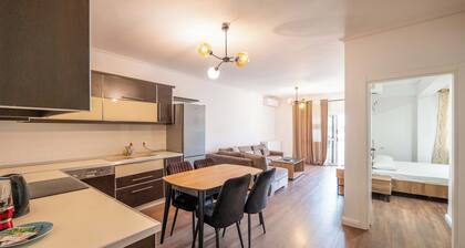 Tirent Apartment Komuna Parisit 2