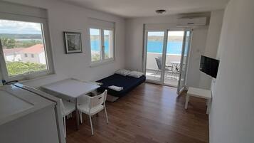 Apartment (One-Bedroom Apartment (A1)) | 2 bedrooms