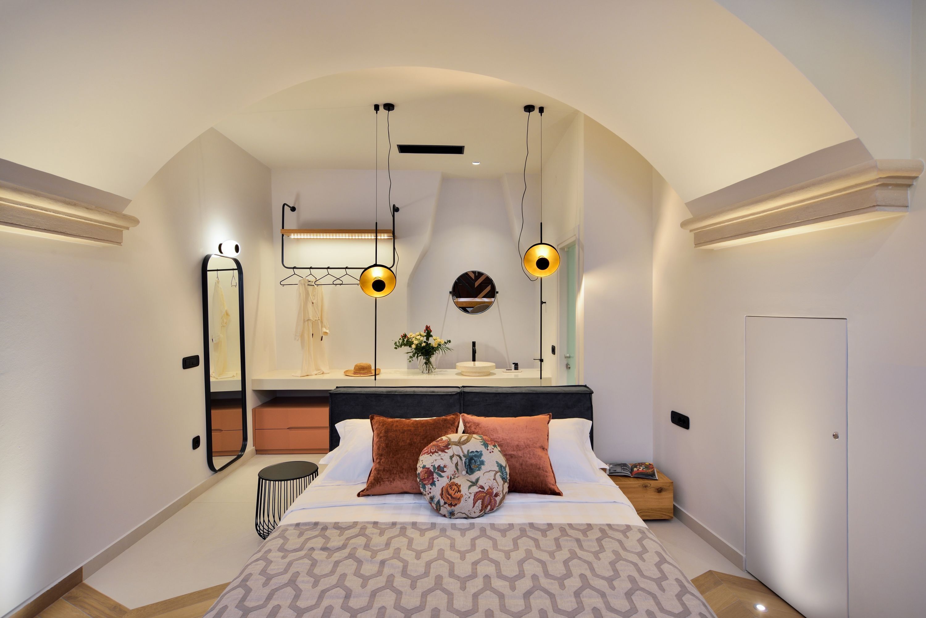 Apartment, Smoking | 3 bedrooms, soundproofing