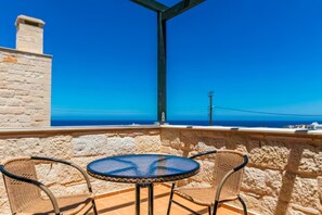 Vila | 4 quartos, escrivaninha, quartos à prova de som