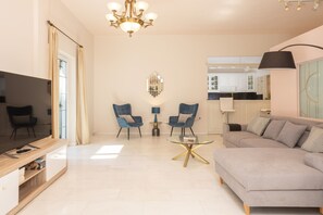 Apartemen | 2 kamar tidur, meja kerja, dan kedap suara