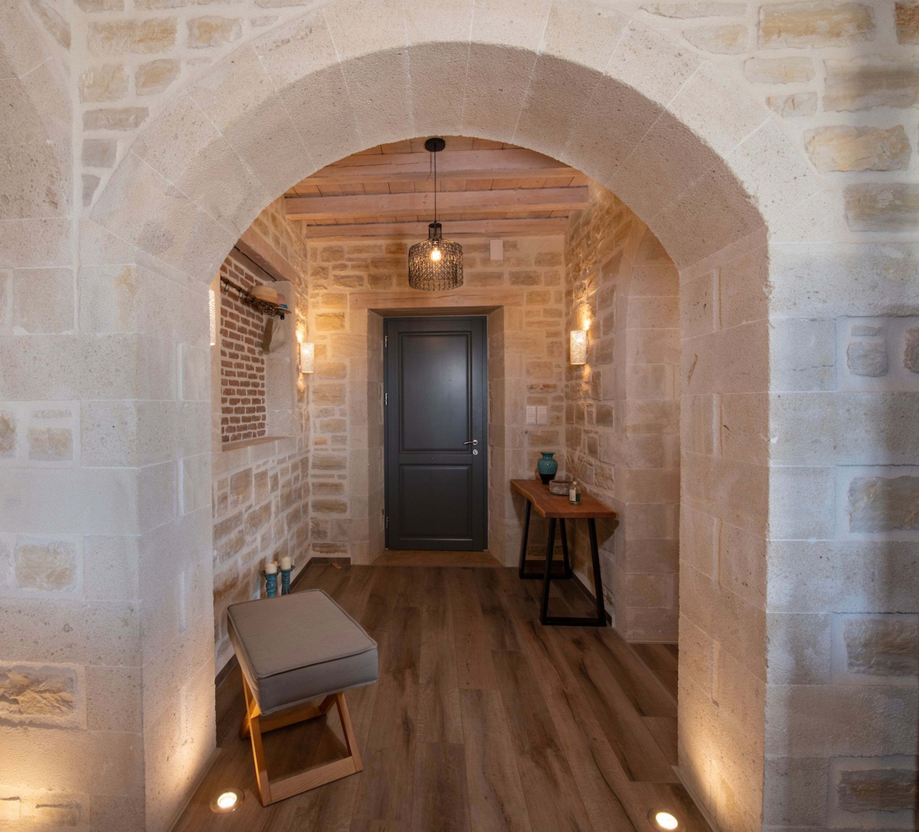3 habitaciones y escritorio 