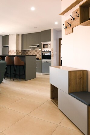 Interior - [Icosium] Superb new large T2 10' Algiers center (Bir Mourad Raïs)