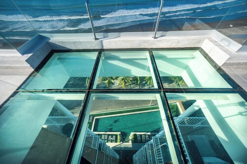 Pacific Paradise - Beach Front Studio