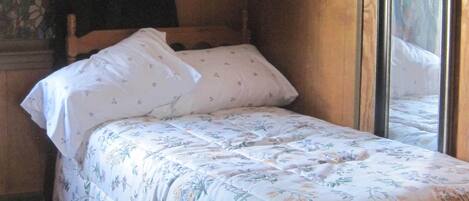 4 Schlafzimmer, Bügeleisen/Bügelbrett, WLAN, Bettwäsche