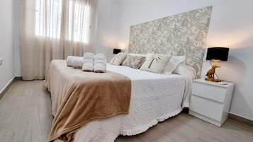 Apartment, 1 Bedroom, Balcony, Pool View | 1 bedroom