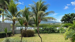 Property grounds - Lakaz Filao - Premium Apt - private pool & garden (Grande Riviere Noire)