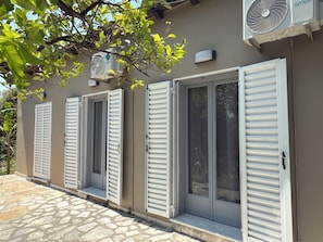Standard Apartment, Multiple Bedrooms, Terrace, Garden View | Terrace/patio
