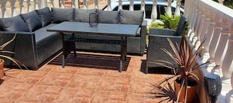 House close to Playa flamenca and La Zenia