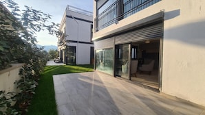 Apartment | Terrace/patio - Xxxxxxxxxxxxxxxxxxxxxxxxxxxxxxxxx (Tivat)