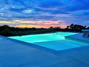 Pool - Best Sunset view in Marbella, pool side! (Marbella)