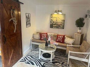 Apartment | Living area