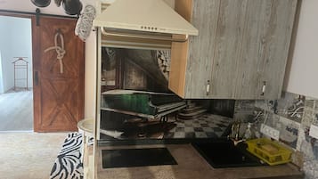 Apartment | Private kitchen | Electric kettle