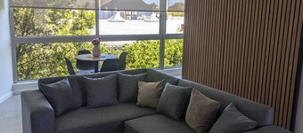 Green Point Getaway: for Work, Play & Family Fun in the Trendiest Cape Town Area