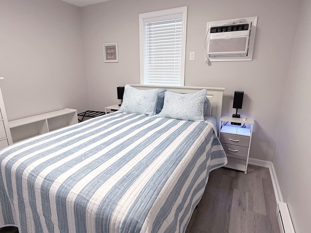 2 chambres, fer et planche à repasser, Wi-Fi gratuit, draps fournis