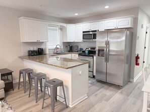 Fridge, microwave, oven, stovetop - Cottage in Seaside Heights, near beach, Parking (Seaside Heights)