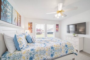 4 chambres, fer et planche à repasser, Wi-Fi, draps fournis