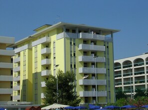 Apartment, 2 Bedrooms, Balcony | Exterior