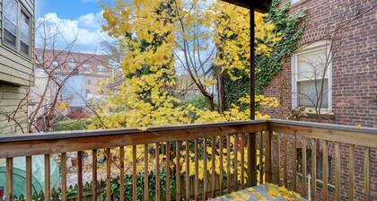 Stylish 2 BR - Quiet Street - Minutes to NYC