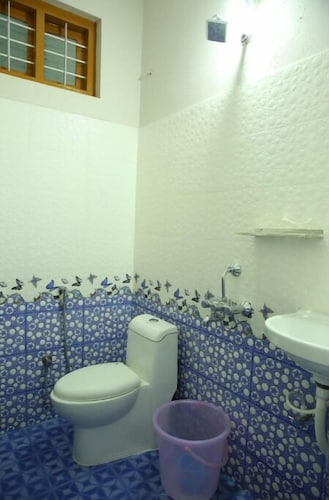Deluxe Room 1