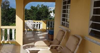 Appartements Island Paradise - Profitez des couchers de soleil et des vues