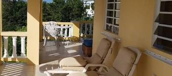 Island Paradise Apartments - Enjoy Sunsets and Views at Fully Furnished 2BR APT.