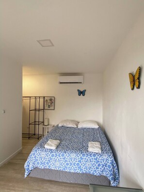 5 bedrooms, WiFi, bed sheets - Ocean View Villa Coralina (Playa Ocotal)