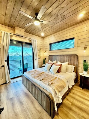 4 bedrooms, WiFi, bed sheets