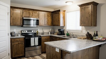 Idaho Falls Cozy Townhome Getaway Suites #1