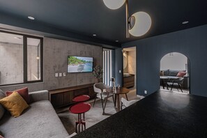 Luxury Apartment, Balcony, City View | Living area