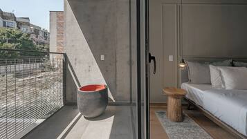 Appartement Luxe, balcon, vue ville | 1 chambre, draps en coton égyptien, literie de qualité supérieure