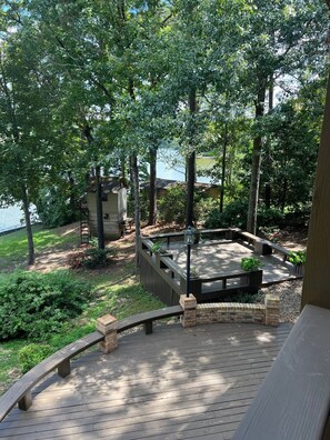 Terrace/patio - 4000 sq ft of Paradise on a Lake! (West Monroe)