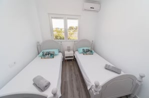 4 bedrooms, WiFi