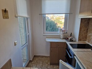 Private kitchen - Charming 2-bedroom apartment with WiFi, AC in fabulous Varna (Varna)