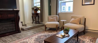 Charming 2-bedroom downtown apartment