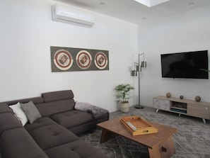 Smart TV