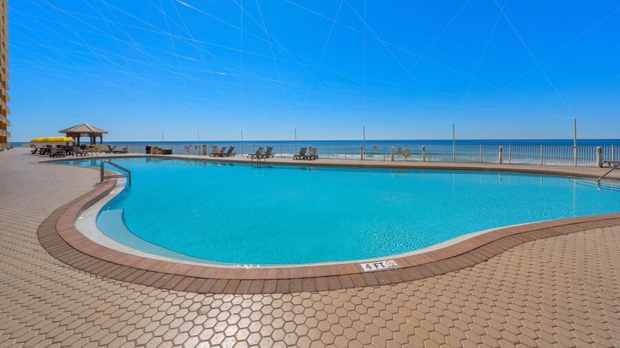 Treasure Tides3br Beachfront Corner Unit Sleeps 8 With Stunning Gulf Views!