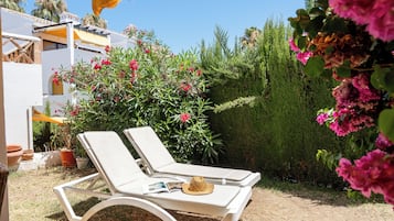 Apartamento superior, vistas a la piscina | Vistas desde la habitación