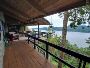 Property grounds - Waterfront View Rosario Sleeps 10- (Eastsound)