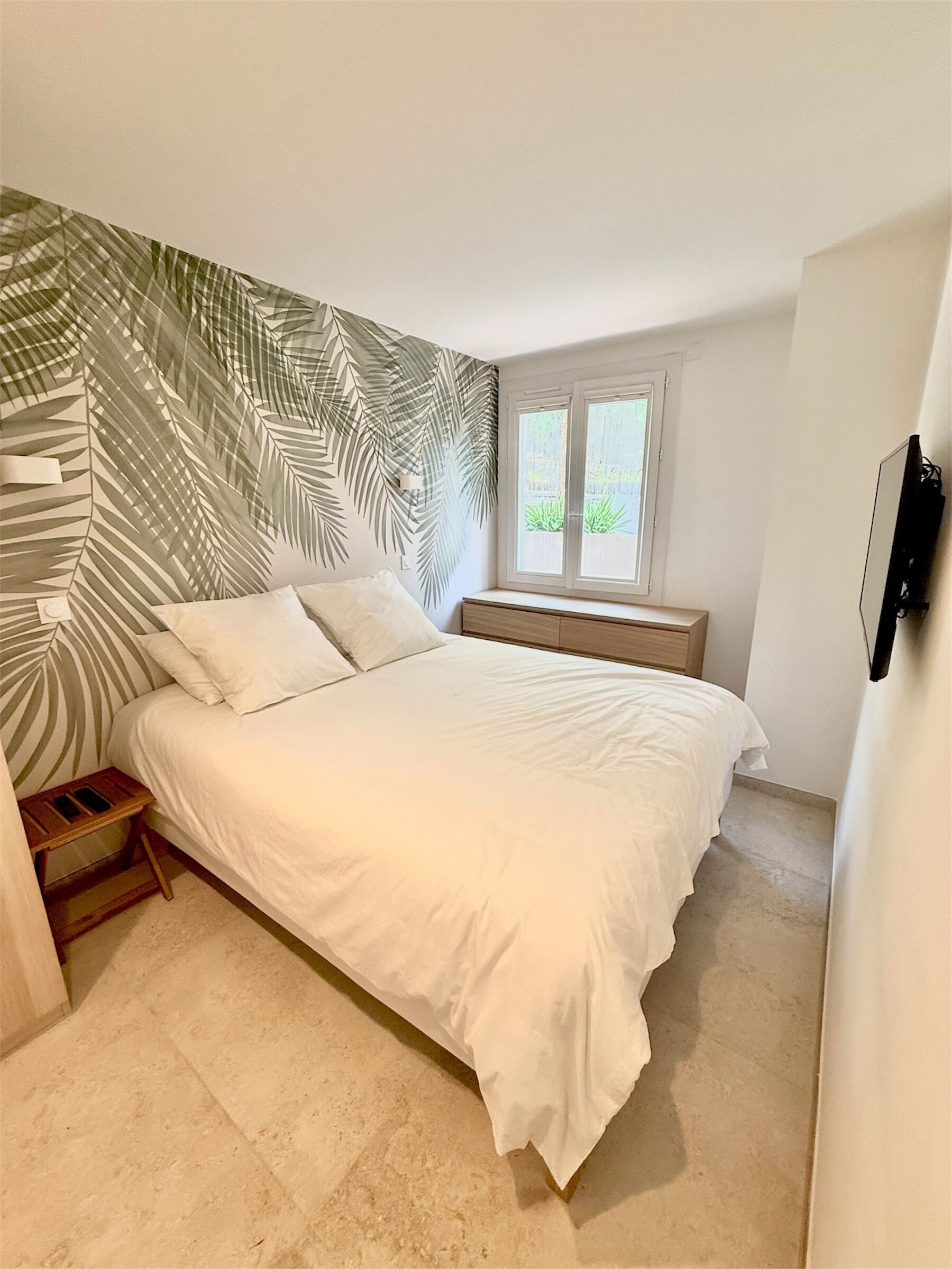 1 chambre, fer et planche à repasser, lit parapluie, Wi-Fi