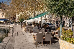Servei de restauració a l'aire lliure