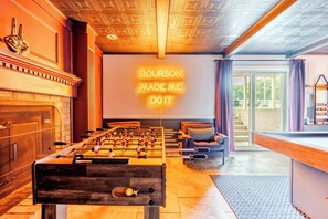 Spielezimmer